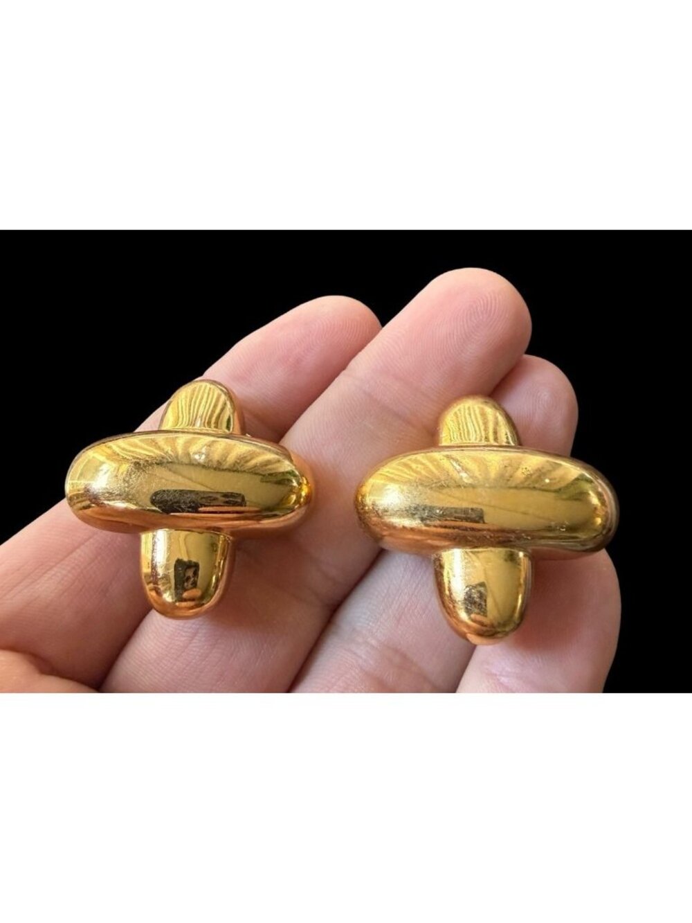 Vintage Carolee Signed Chunky X Gold Tone Pierced Earrings Clip On